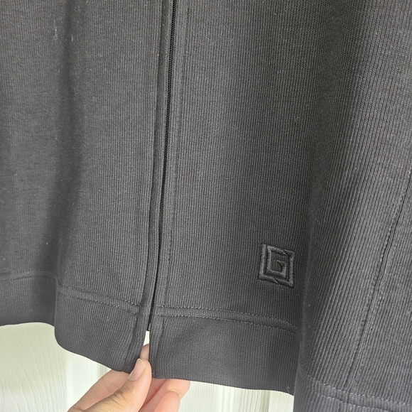 Cutter & Buck Black Bomber Jacket with Stand-Up Collar - Picture 3 of 6